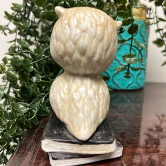 Vintage 1970’s Owl Figurine Weather Owl - Picture 3 of 5